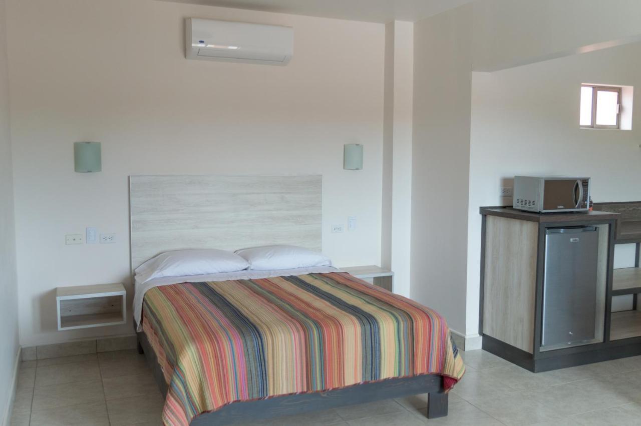 Magnolias Suites Hotel Nuevo Casas Grandes Buitenkant foto